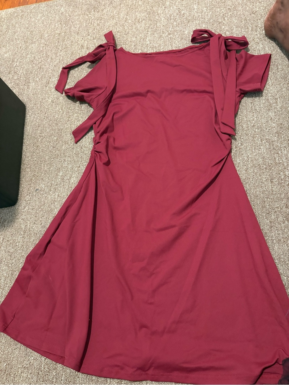 Women's Tie-Shoulder A-Line Dress - Burgundy